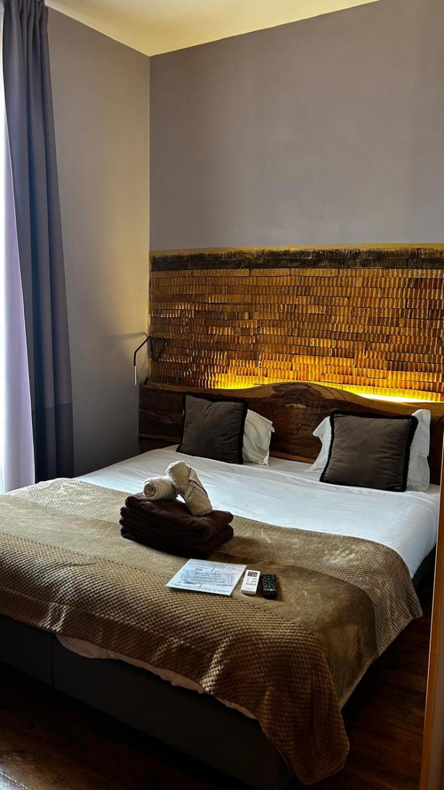 Feel At Home Guest House Ovar Ngoại thất bức ảnh